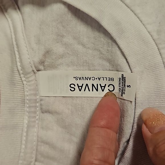 Bella Canvas graphic tee 'I need my pink drink' Starbuck's mermaid logo Small - Picture 6 of 8